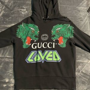 Gucci tiger "Loved" Hoodie in black